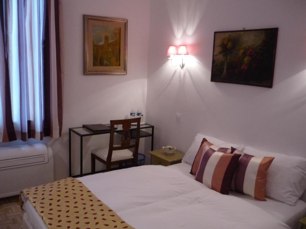 Logis Hotel Villa Victorine Nice Kamer foto
